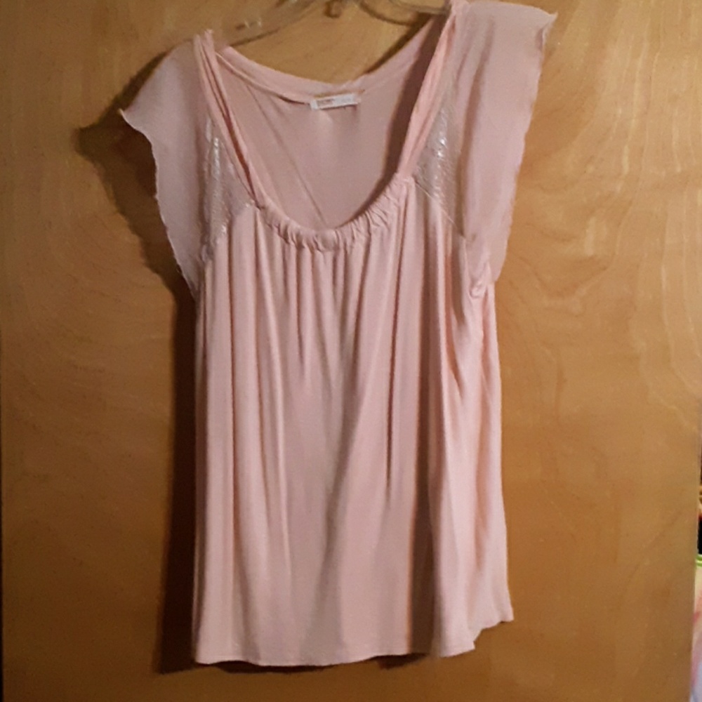 Peach color cap sleeve top